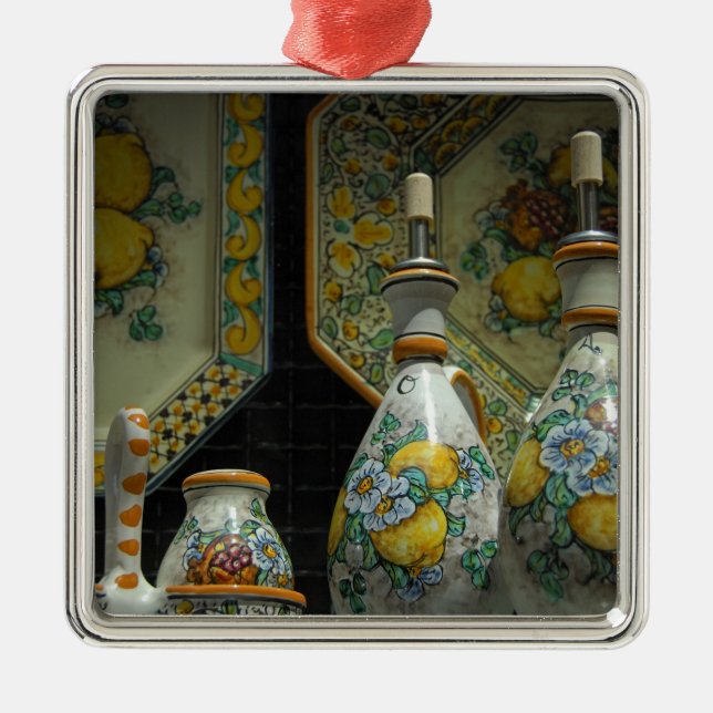 Europa, Italien, Sicilien, Taormina. Traditionell  Julgransprydnad Metall (Framsidan)