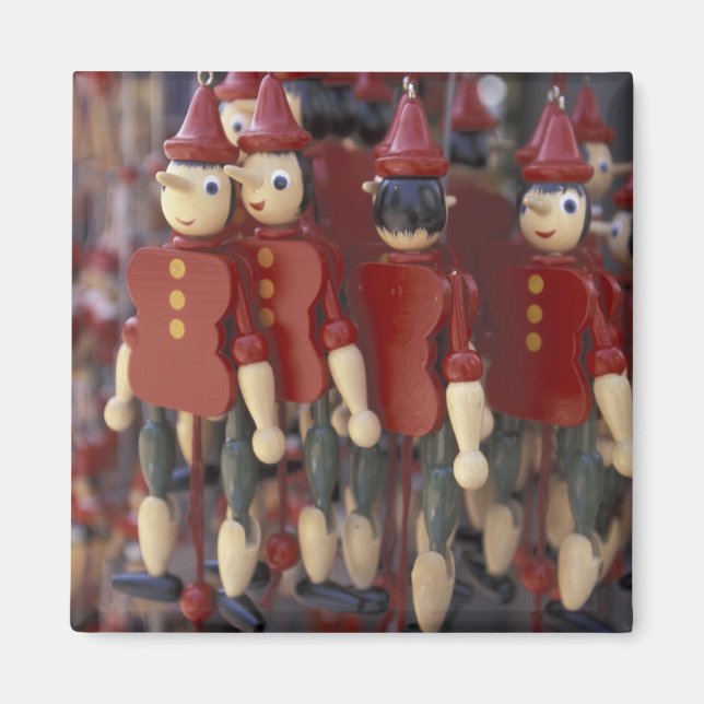 Europa, Italien, Toscana, Collodi, Hem för Magnet (Framsidan)