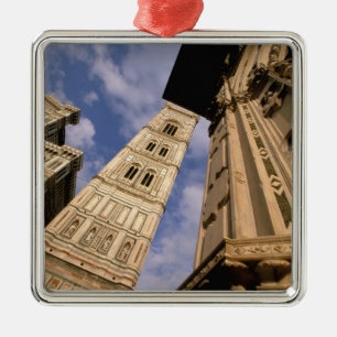 Europa, Italien, Toscana, Florens. Piazza del 3 Julgransprydnad Metall