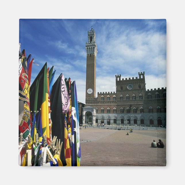 Europa, Italien, Toscana, Siena. Piazza del Magnet (Framsidan)
