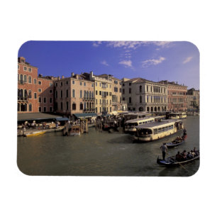 Europa, Italien, Venedig, Båttrafik vid Rialto Magnet