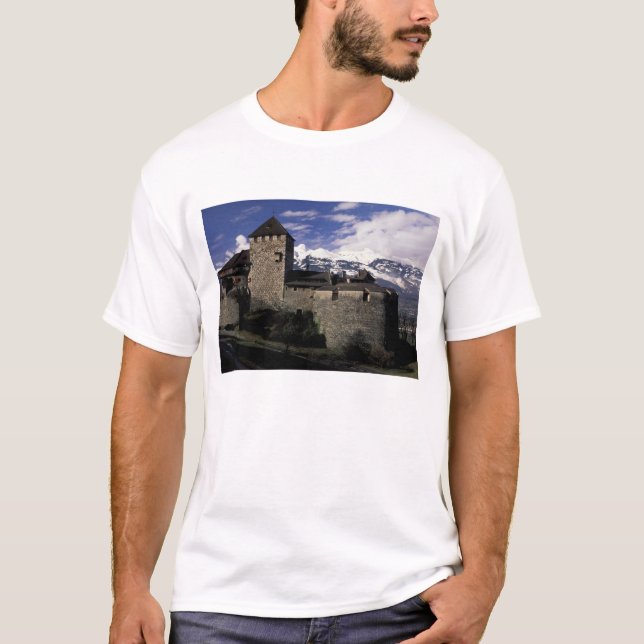 Europa, Liechtenstein, Vaduz. Vaduz slott, 2 T Shirt (Framsida)
