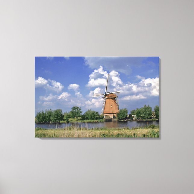 Europa, Nederländerna, Kinerdijk. En väderkvarn st Canvastryck (Framsida)