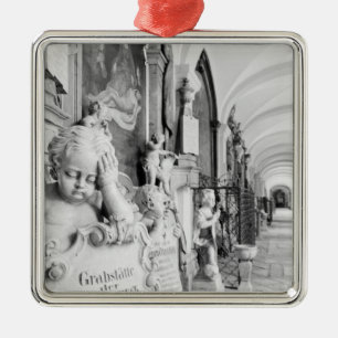 Europa, Österrike, Salzburg. Kerub och monument Julgransprydnad Metall