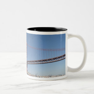 Europa, Portugal, Lissabon aka Lisboa). Ponte Två-Tonad Mugg