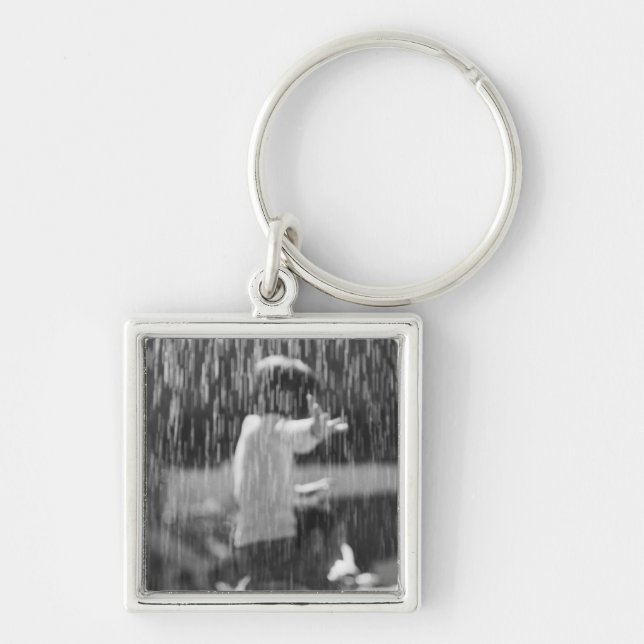 Europa, Schweiz, Genève. Motorvisning i Genève. 66 Fyrkantig Silverfärgad Nyckelring (Framsidan)