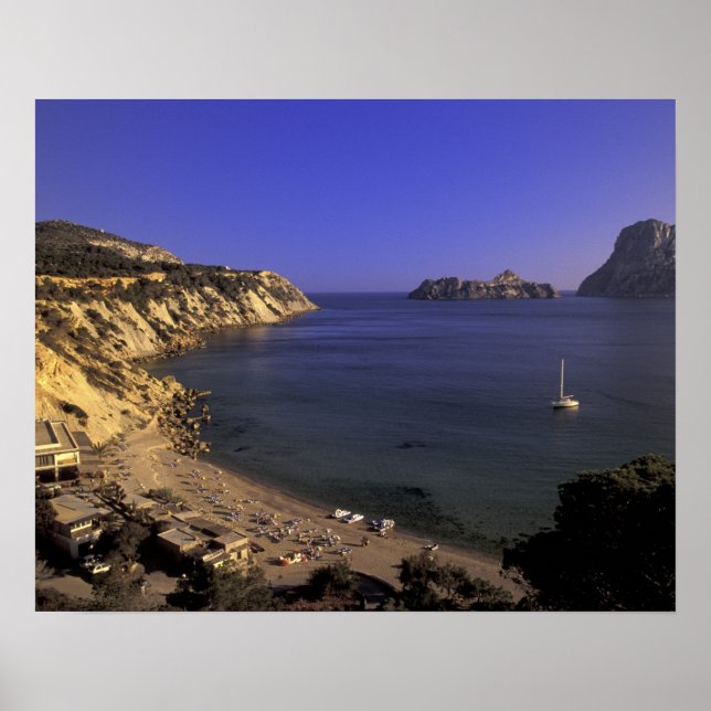 Europa, Spanien, Balearerna, Ibiza, Cala d'Hort Poster (Framsidan)