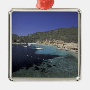 Europa, Spanien, Balearerna, Ibiza, Cala Salada. Julgransprydnad Metall