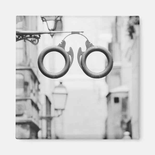 Europa, Spanien, Mallorca. Skylt för optikaffär, Magnet (Framsidan)