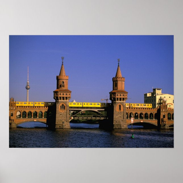 Europa, Tyskland, Berlin. Kreuzberg, Oberbaum Poster (Framsidan)