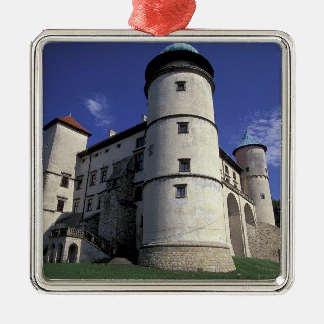 EUROPE, Polen, Karpatiska Mts., Nowy Wisnicz Julgransprydnad Metall (Framsidan)