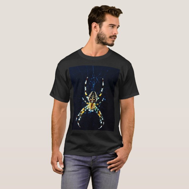 European Garden Spider mccna T Shirt (Hel framsida)