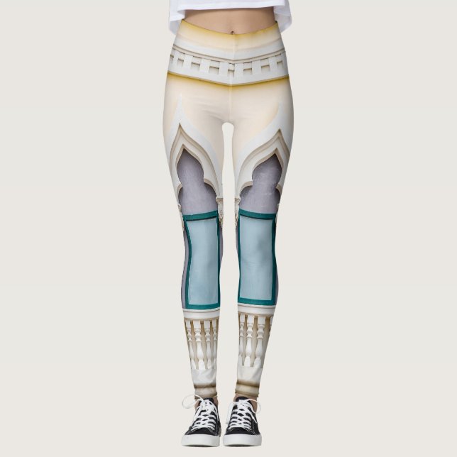 European Retro byggnad, vintage yttre. Leggings (Framsida)