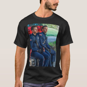 Evan Buckley och Eddie Diaz, 911 Classic T-Shirt
