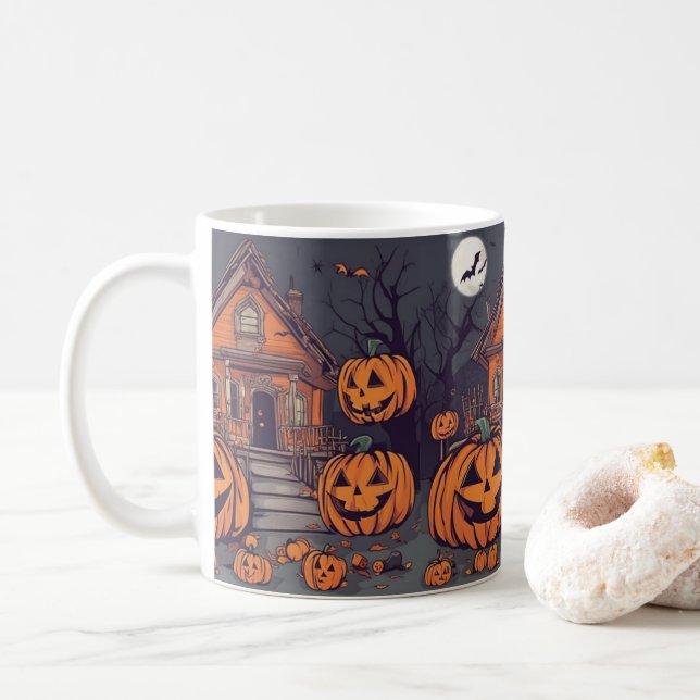 evant Halloween en home Kaffemugg (Med munk)