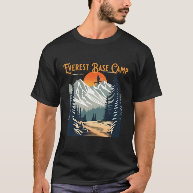Everest Base Camp Hiking T Shirt (Framsida)