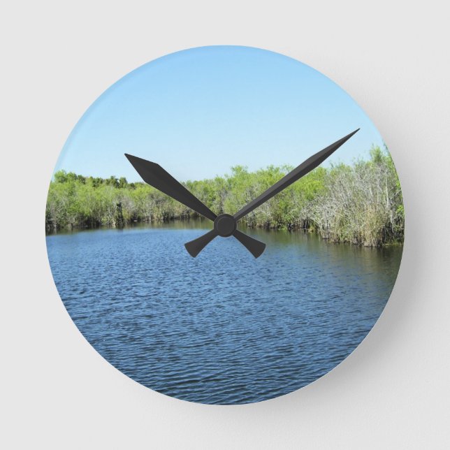 Everglades Mangroveskärgård Blå Vattenreflektioner Rund Klocka (Framsida)