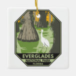 Everglades nationalpark Florida Egret Vintage Julgransprydnad Keramik<br><div class="desc">Everglades vektorteckningsdesign. Parken består av kustmangrovar,  såggräs och gräs-plattskogar som hyser hundratals djurarter.</div>