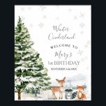 Evergreen Animal Winter Onederland Party Välkommen Poster<br><div class="desc">Evergreen Animal Winter Onederland Birthday Välkomstskylt</div>