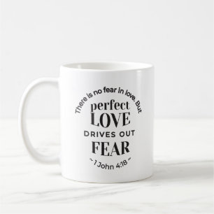 Evig kärlek - 1 Johannes 4:18 Skriftcitat Konst Kaffemugg