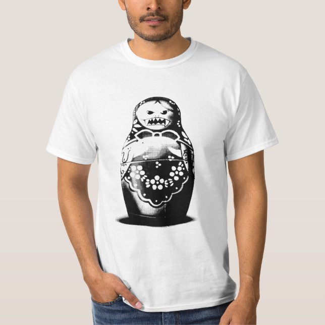 Evil Matryoshka Doll Russian - Pop Art t-shirt (Framsida)