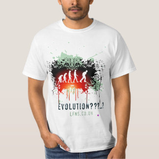 Evolution-/behållavänstersida värderar tee shirt