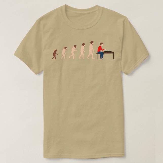 Evolution Chess Player Funny Gift Idea  (2)  T Shirt (Design framsida)