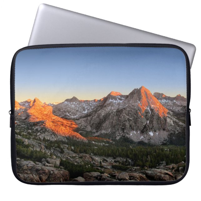 Evolution Sjö / Valley Sunset - Sierra Laptop Sleeve (Framsidan)