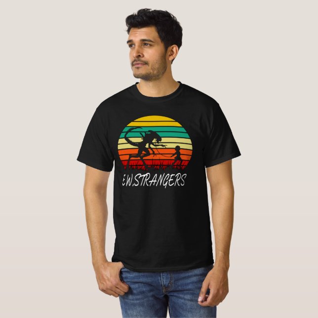 Ew Strangers T-Shirt (Hel framsida)