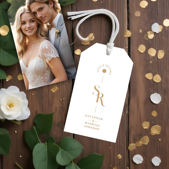 Exakt Chic Minimalistisk Golden Bröllop Initialer Presentetikett (Exquisite Chic Minimalist Golden Effect Wedding Initials Photo Gift Tags.)
