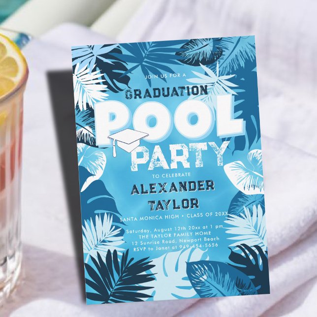 Examen Poolparty Tropisk Grönska Blå Vit Inbjudningar (graduation pool party invitation tropical botanical greenery foliage template blue white backyard)