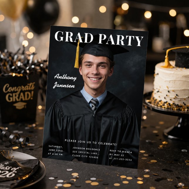 Examenfest Foto Exameninbjudan Inbjudningar (Graduation party photo invitation with bold black and gold celebration styling)
