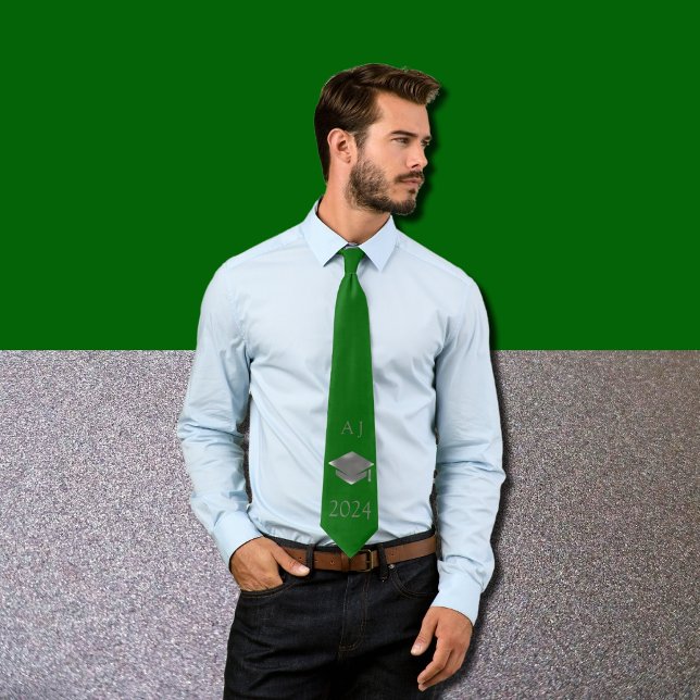 Examenstårtor 2025 -monogram - Smaragdgrön Slips (Skapare uppladdad)