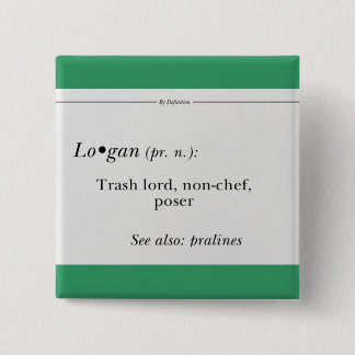 Examinatorn Logan knäppas Knapp