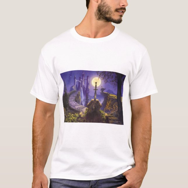 Excaliber svärdskjorta tee (Framsida)