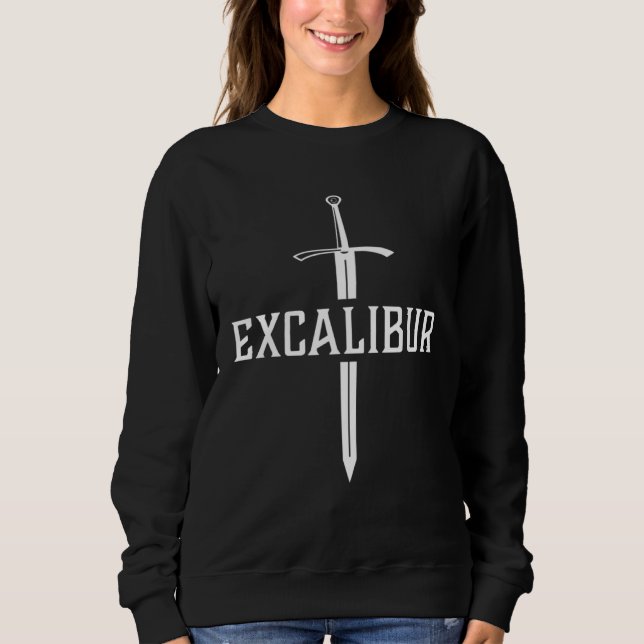 Excalibur The Legendary Sword in the Stone of King T Shirt (Framsida)