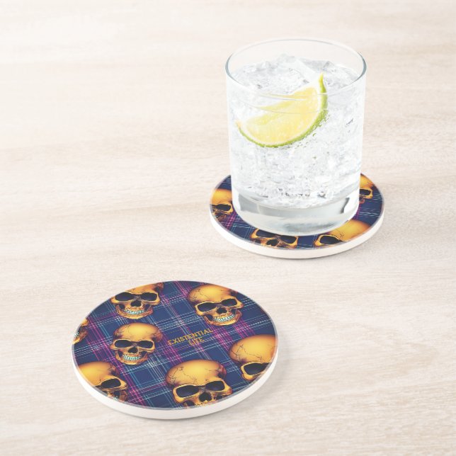 EXISTENTIELLA LITE- Döskallar på Tartan Underlägg (Sidan)