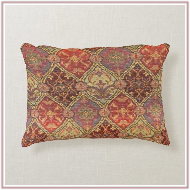 Exotic Red Guld och plum Prydnadskudde (Bookmark my store! https://www.zazzle.com/store/capricepetit)