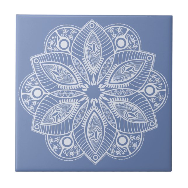 Exotic White Mandala på blå bakgrund Kakelplatta (Framsidan)