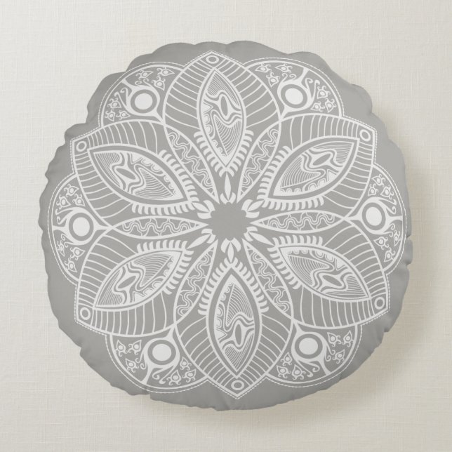 Exotic White Mandala på Grått Background Rund Kudde (Framsidan)
