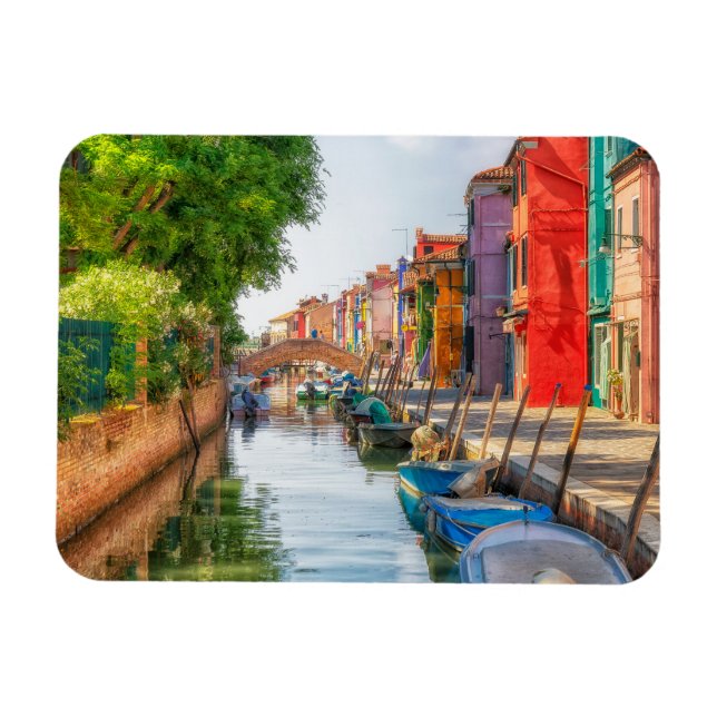 Explore the Vibrant Charm of Burano Magnet (Horisontell)