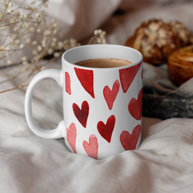 Explosionen i valentines day hjärtan - röd kaffemugg (Skapare uppladdad)