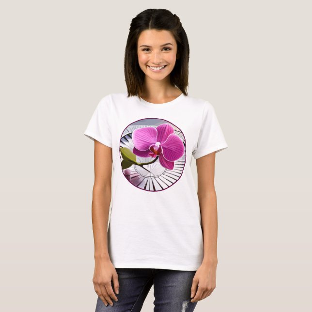 Exquisite Rosa Orchid Rests on Silver Plate T Shirt (Hel framsida)
