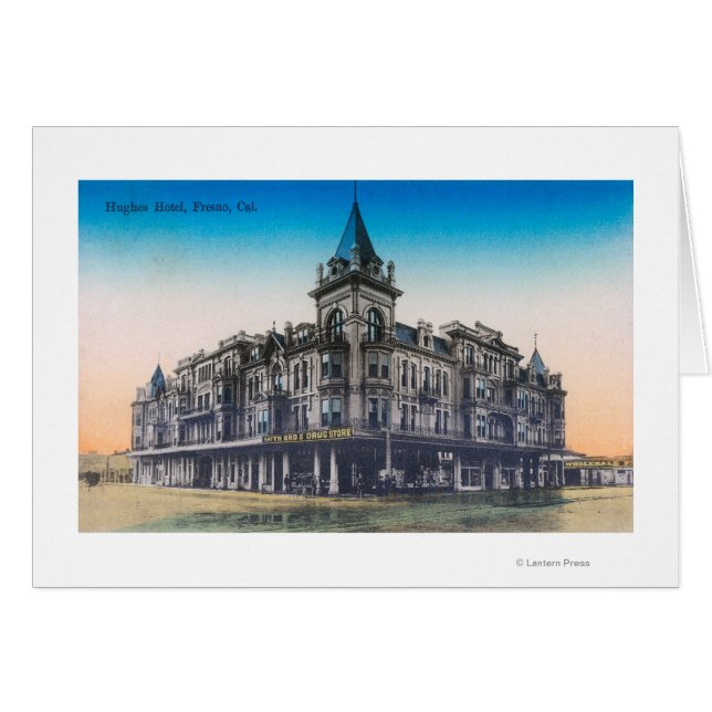 Exterior View of Hughes HotelFresno, CA Hälsningskort (Framsidan Horizontal)