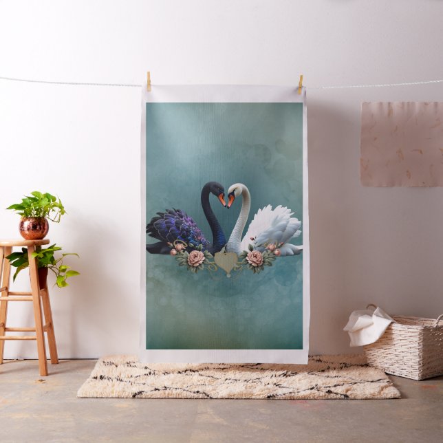 Externa Bond, Svarta och vita Svanar i Kärlek. Tyg (In Situ)