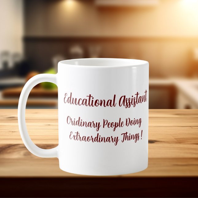 EXTRAORDINÄR utbildningsassistent Bärtext Kaffemugg (Skapare uppladdad)