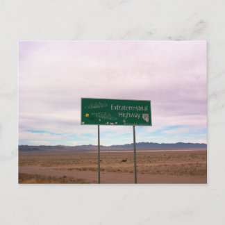 Extraterland Highway Vykort