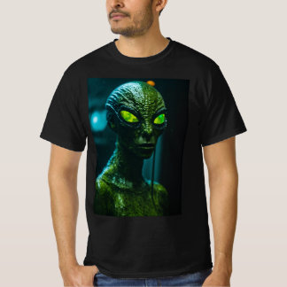 Extraterlandskamouflage: Halloween i Human Di T Shirt