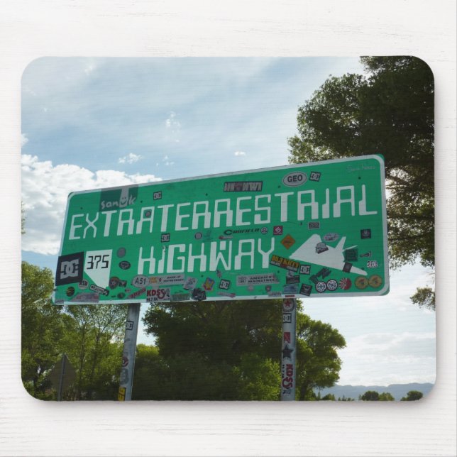 Extraterrestrial Highway Sign, Rachel, Nevada Musmatta (Framsidan)