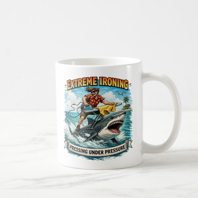 Extreme Ironing Shark Mug Kaffemugg (Höger)